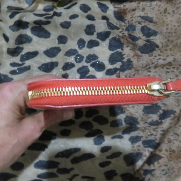 MIU MIU Prada Orange Italian Patent Leather Italian Long Wallet Full Zip Bow GUC - Picture 5 of 12